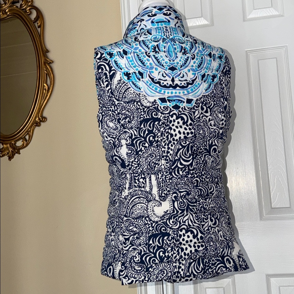 Lilly Pulitzer Noella Puffer Vest High Tide Navy Purrfect Set Quilted 80% Down L - Picture 5 of 11